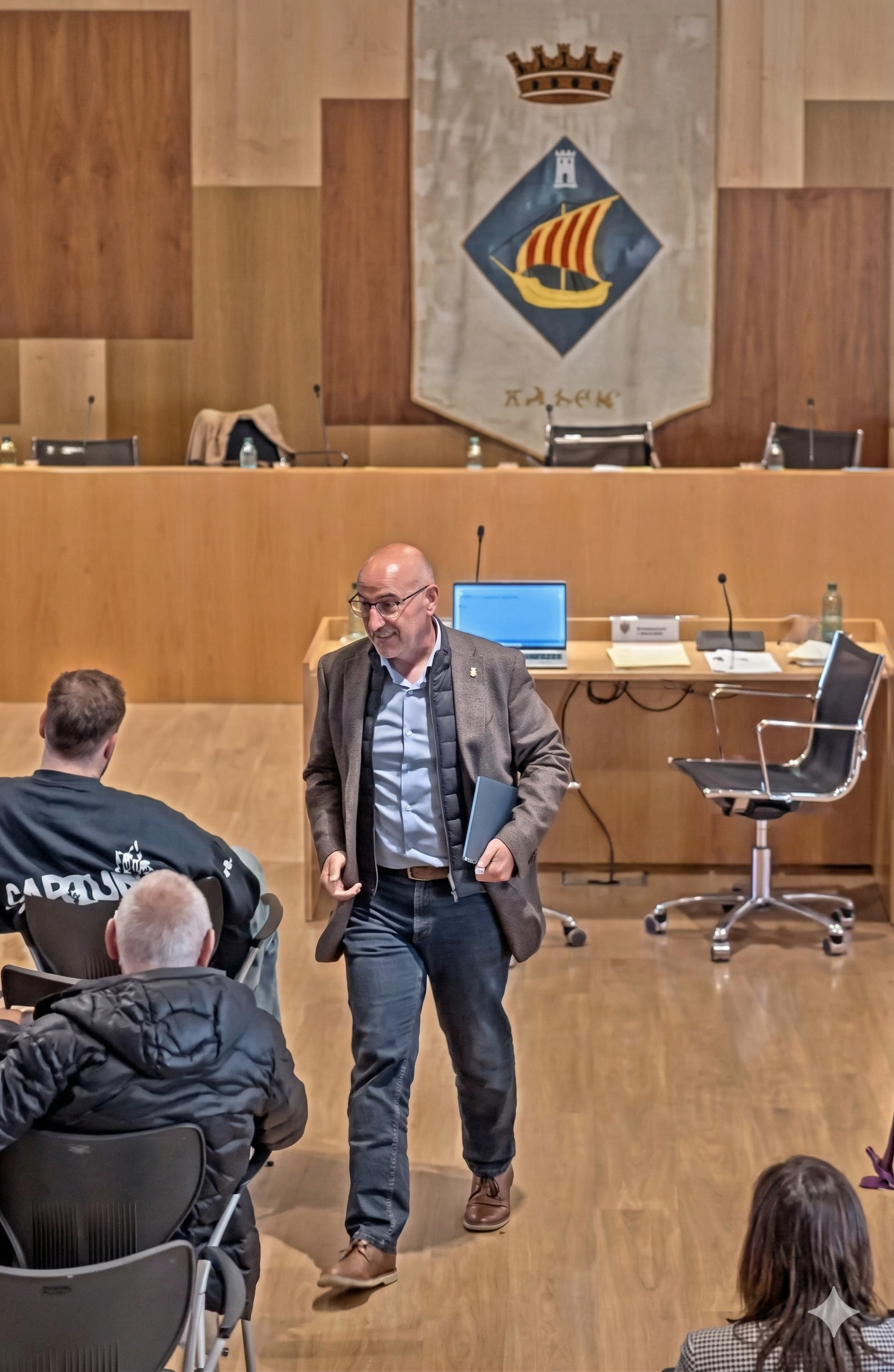 Portada Presencia de Piñol al pleno ordinario del Ayuntamiento de Salou